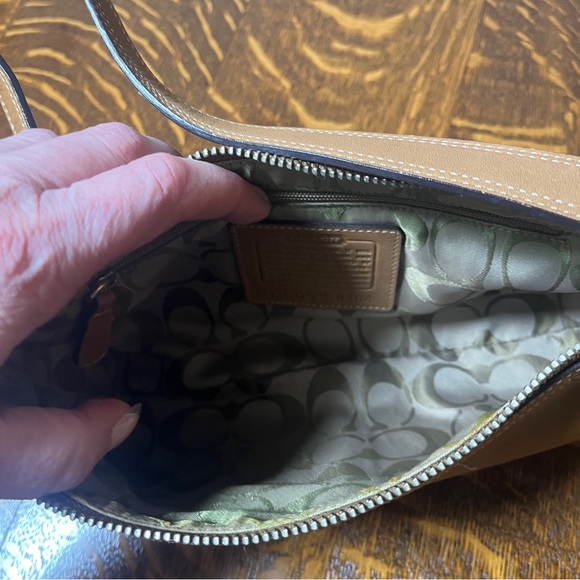 Coach Tan Leather Baguette Shoulder Bag - Picture 11 of 13